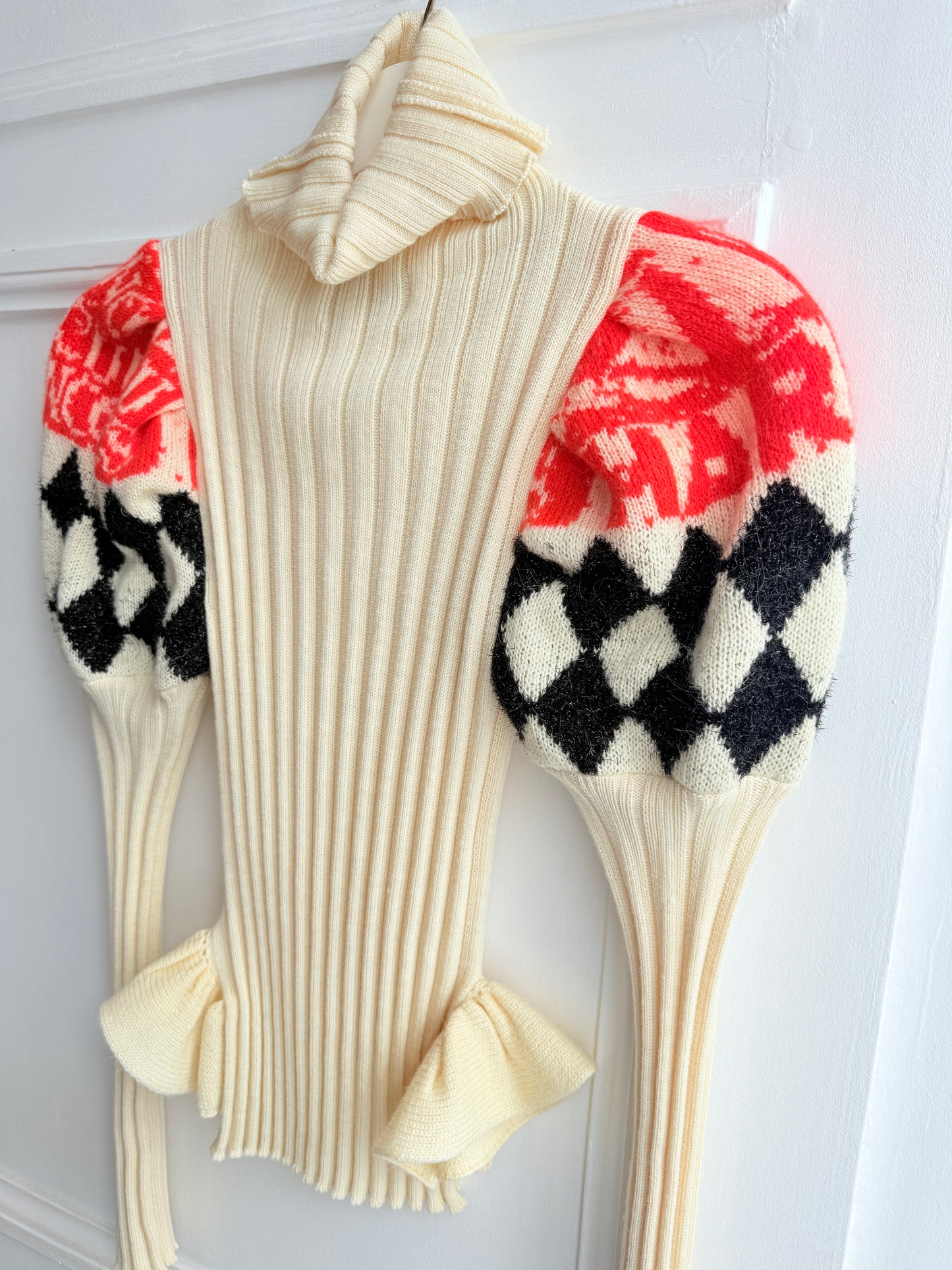 Circus Pourpoint Sweater